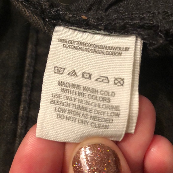 Free people size 25 shorts - Picture 4 of 4